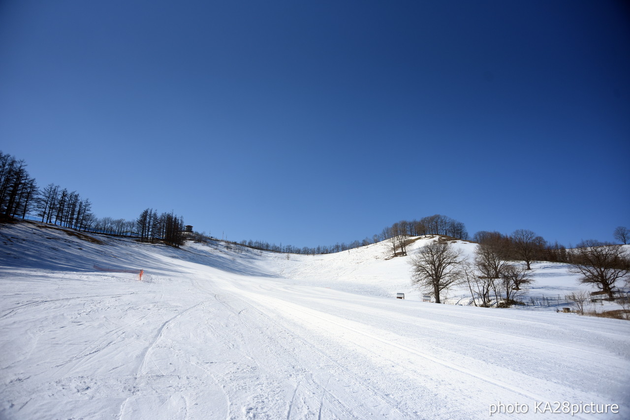 北海道十勝・めむろ新嵐山スキーリゾート メムロスキー場　麗らかな春の日差しを浴びながら。。。